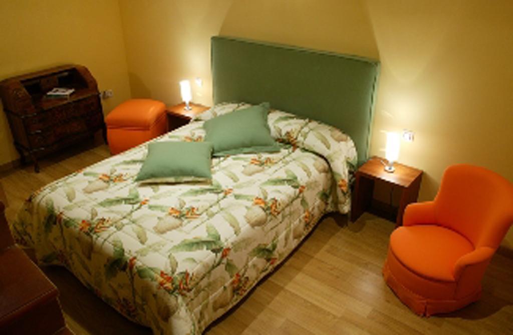 Villa Don Juan II Сеговия Номер фото